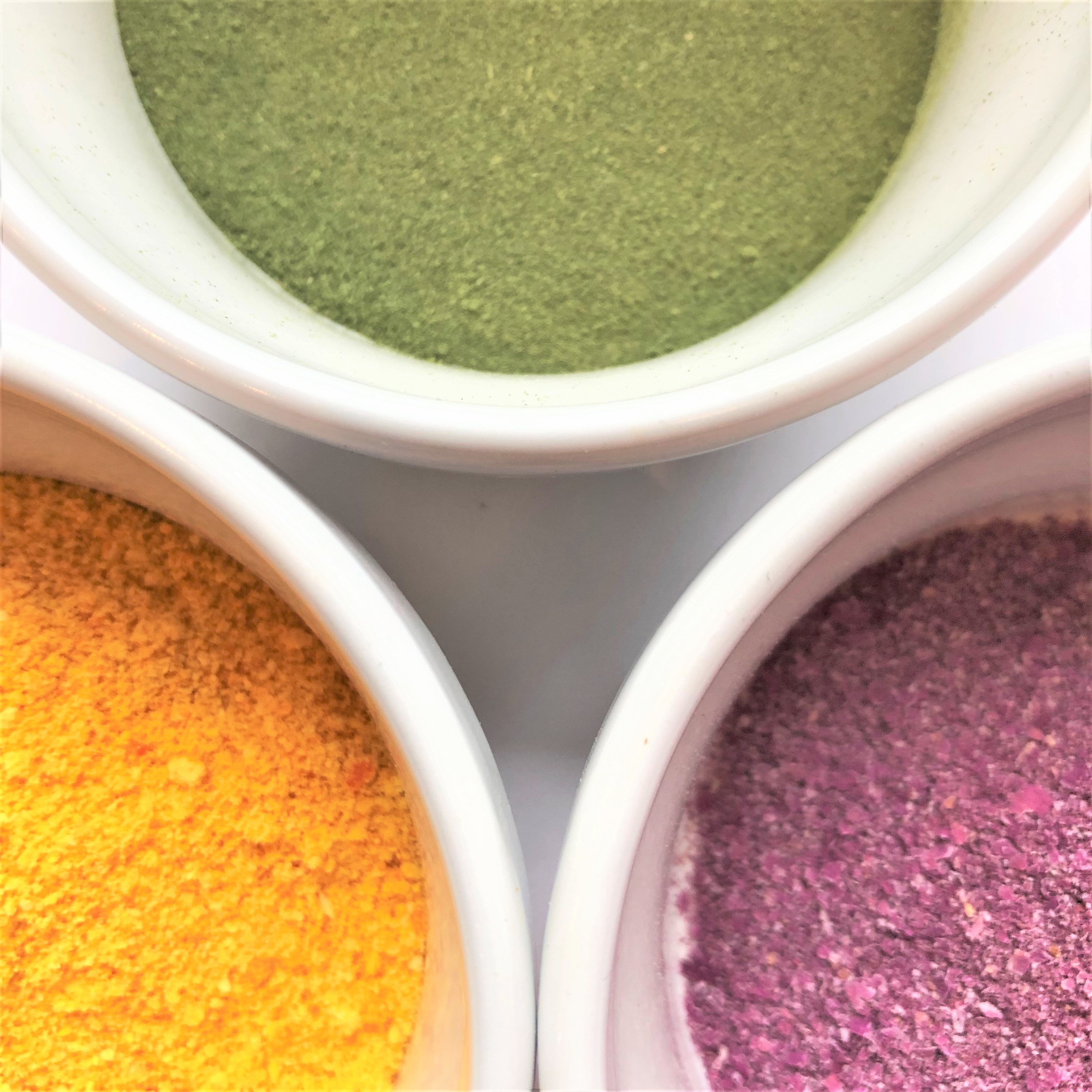 How to Make Beautiful, NonToxic Bath Bombs